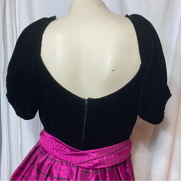 Vintage 1980s black velvet pink prom dress Inner Circle Inc. small - Picture 6 of 15